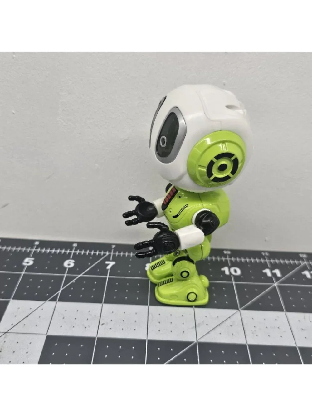 Vintage Metal Robot Toy Interactive Talking Green Robot Kids Collector Works!